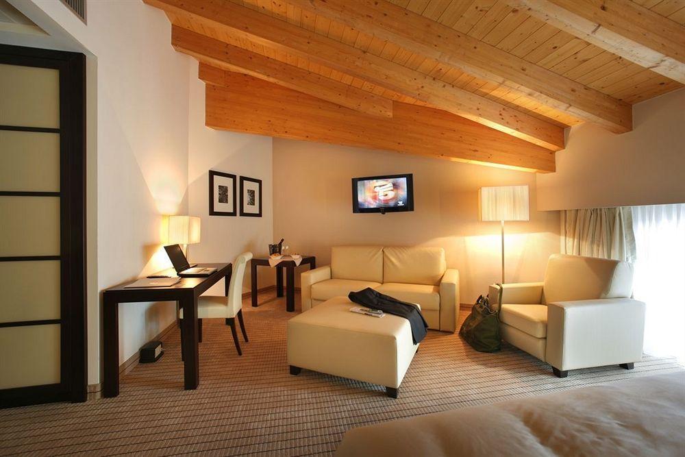 Hotel&Residence Villa Bartolomea Esterno foto